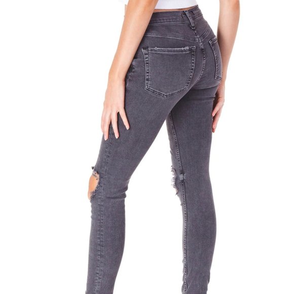 Free People Busted Knee Skinny Jeans in Faded Black - Picture 2 of 11